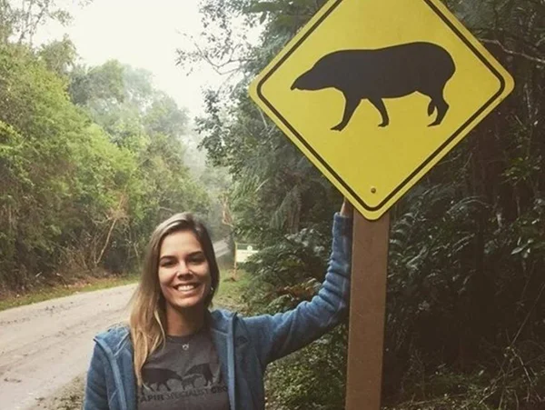 Brasileira ganha prêmio internacional por defesa de animais