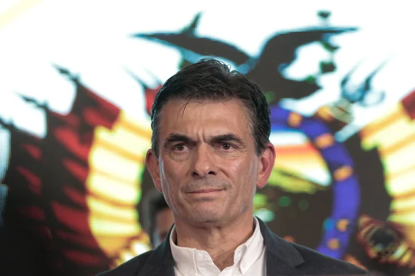Imagem colorida mostra o presidente da Bolívia, Rodrigo Paz - Metrópoles