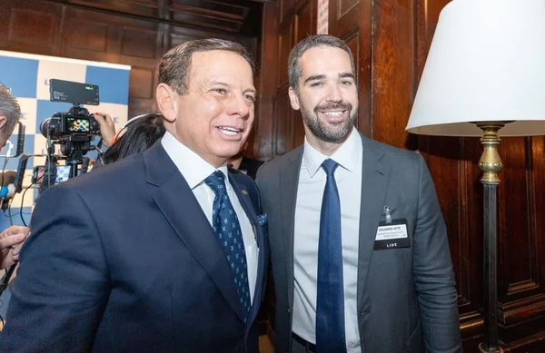 Eduardo Leite e João Doria selam de vez a paz
