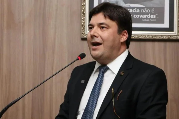 Gedeon Batista Pitalunga Junior é investigado por estelionato e compra de sentenças