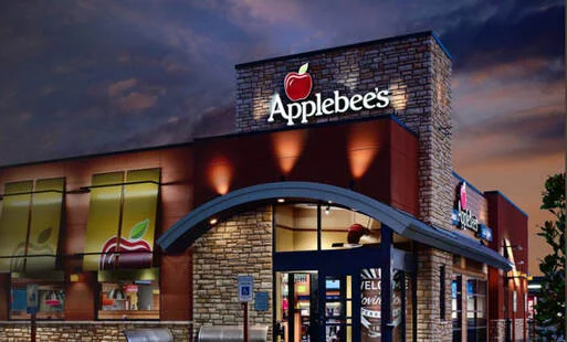 Executivo da Applebees afirma que inflação é boa para reduzir salários