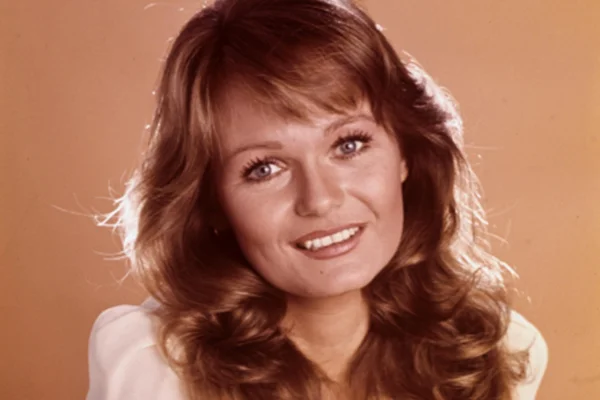 Foto colorida de Valerie Perrine