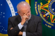 Ministros de Lula avaliam que tarifas de Trump são blefe para pressionar o país