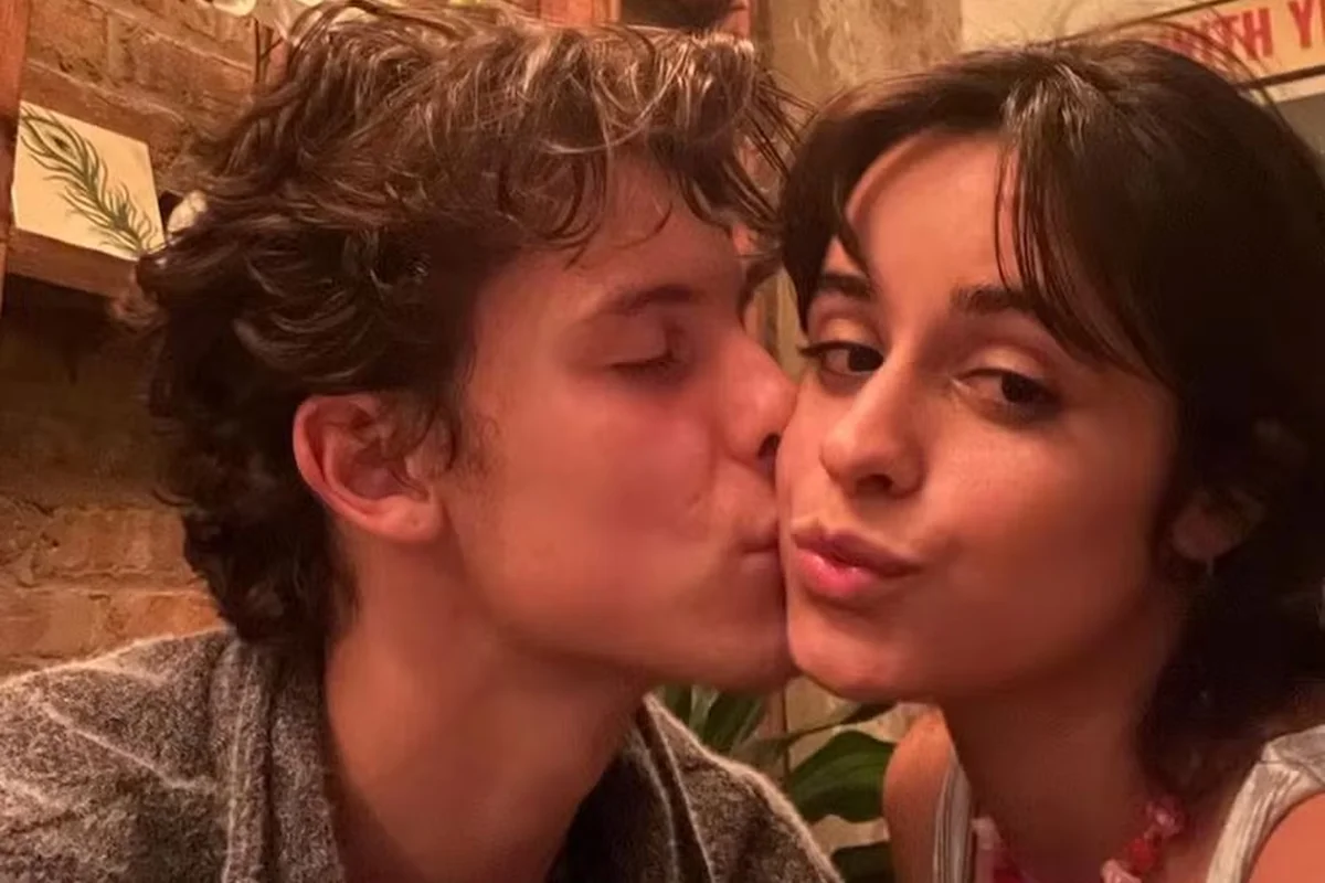 Shawn Mendes e Camila Cabello Shawn Mendes e Camila Cabello