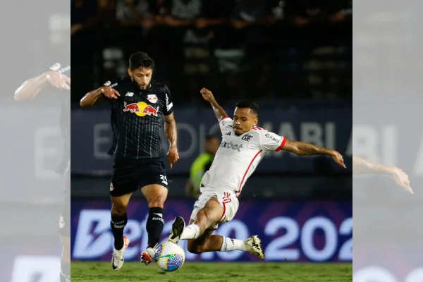 Bragantino sai na frente, mas Flamengo arranca empate pelo Brasileiro