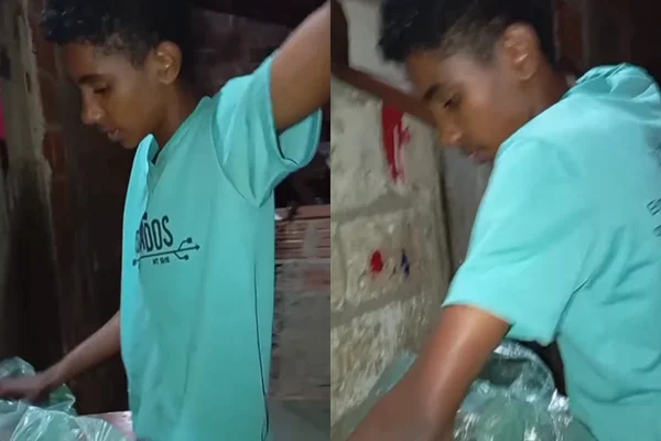 Menino emociona ao comprar comida para mãe com o 1º salário