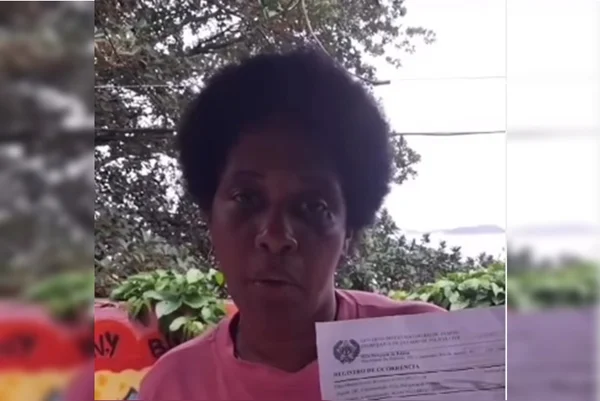 Mulher é acusada de roubo