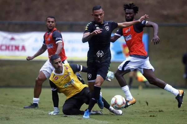 Botafogo perde para Estrela do Norte em jogo-treino