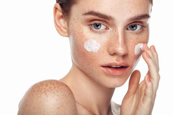 Pele rosto mulher skincare
