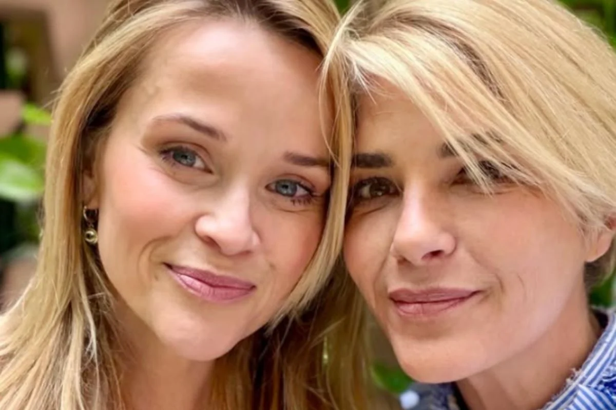 Reese Witherspoon e Selma Blair, estrelas de Legalmente Loira Reese Witherspoon e Selma Blair, estrelas de Legalmente Loira