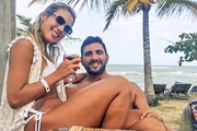Julia Lotuf, viúva do miliciano e bicheiro Adriano Magalhães da Nóbrega, contou a uma amiga, no dia 30 de agosto de 2019, que o ex-capitão do Bope reclamava dos gastos da esposa e da vida de luxo que ela levava.