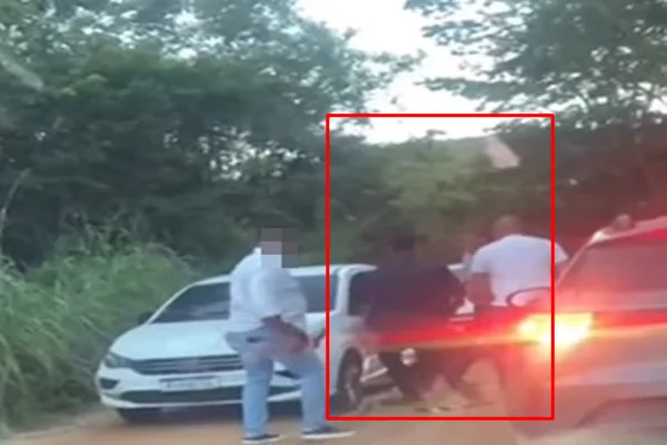Motorista de app confundido é agredido por seguranças armados de festa
