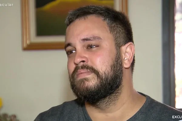 Ex-noivo chora ao falar sobre blogueira morta: “Não consegui ajudar”