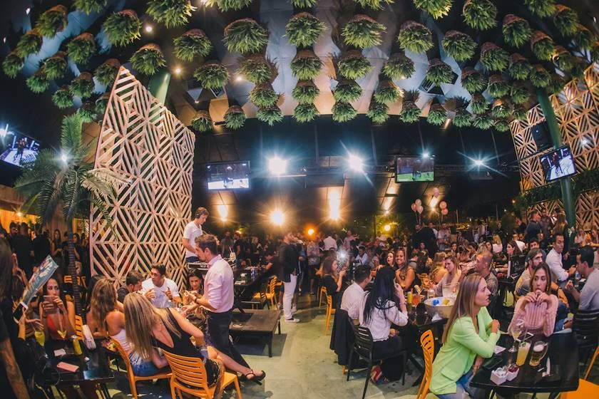 Reinauguração Bar Versão Brasileira Reinauguração Bar Versão Brasileira
