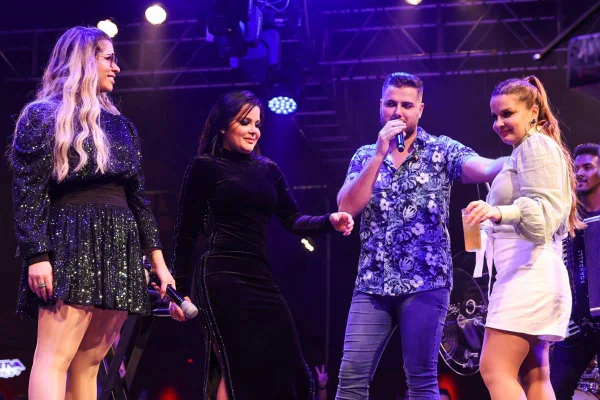 Marilia Mendonça Maiara Maraisa Zé Neto Cristiano