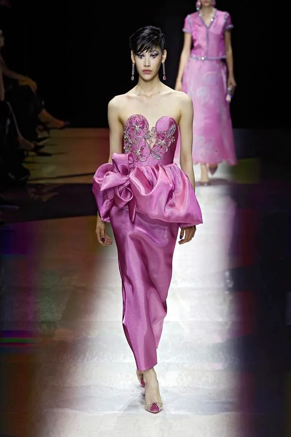 Giorgio Armani Prive Alta-Costura outono/inverno 2022/2023 Giorgio Armani Prive Alta-Costura outono/inverno 2022/2023