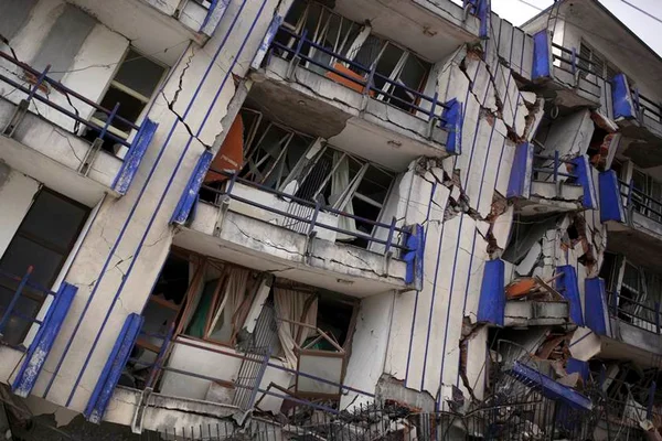 Ao menos 90 morreram em terremoto no México