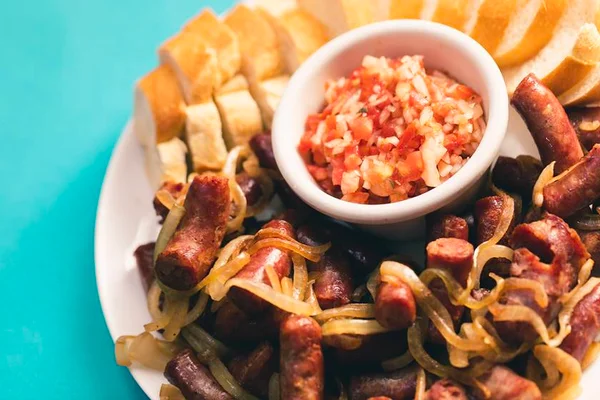 Veja 10 casas que servem petiscos deliciosos em Brasília