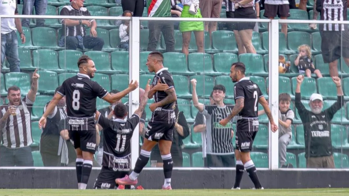 figueirensexmarciliodias_figueirensefc