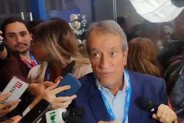 Foto colorida do presidente do PL, Valdemar Costa Neto