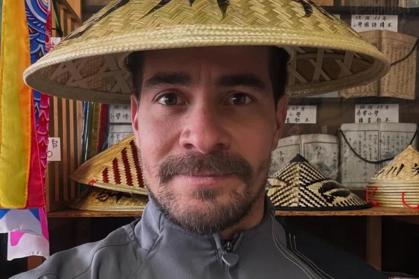 "Loucura", desabafa Thiago Martins após sentir terremoto no Japão - Metrópoles