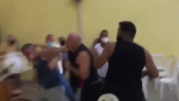 Briga generalizada em condomínio de policiais militares