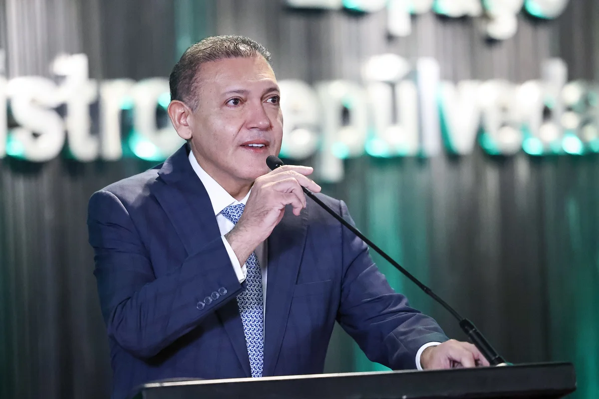 Presidente do TSE realiza abertura do programa de convidados internacionais Presidente do TSE realiza abertura do programa de convidados internacionais
