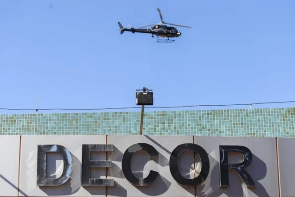 Delegacia e helicóptero - Metrópoles