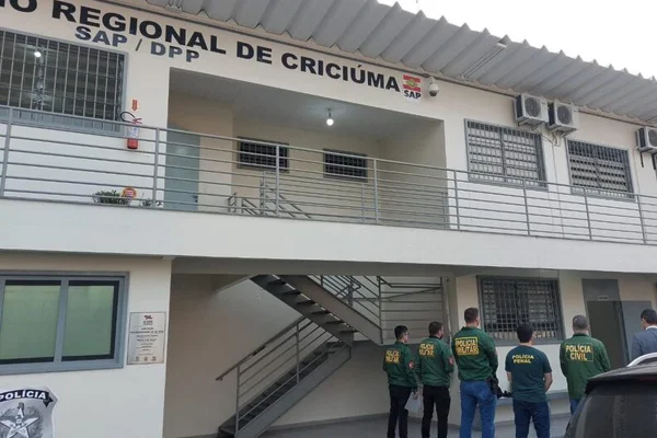 Imagem colorida da Secretaria de Estado da Administração Prisional e Socioeducativa - Metrópoles
