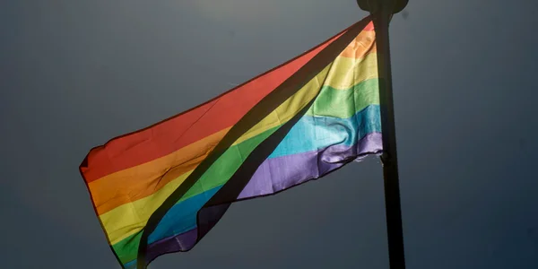 SETEMBRO AMERELO: SAÚDE MENTAL LGBT