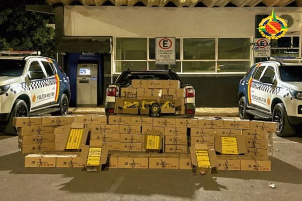Homem é preso com quase 4 mil explosivos e detonadores no DF