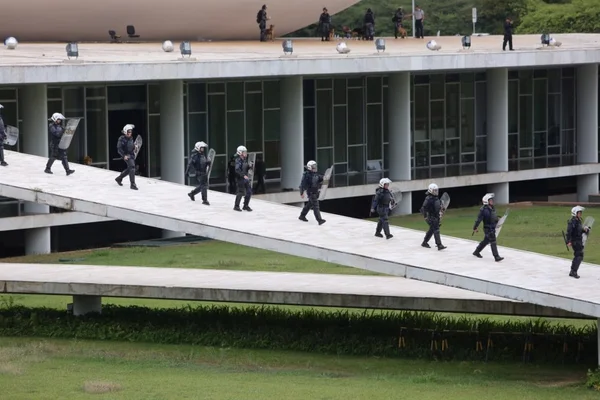 Manifestações exigem presença maior da PM na área central de Brasília e criminalidade aumenta no restante do DF