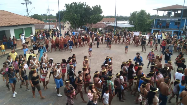 Em ato, indígenas do Vale do Javari cobram justiça por Bruno e Dom