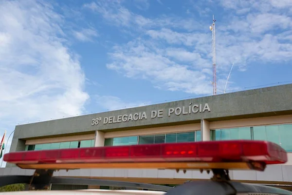 Fachada da 38ª DP - Metrópoles