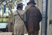 Viviane Morel e Renato Machado são clicados durante passeio
