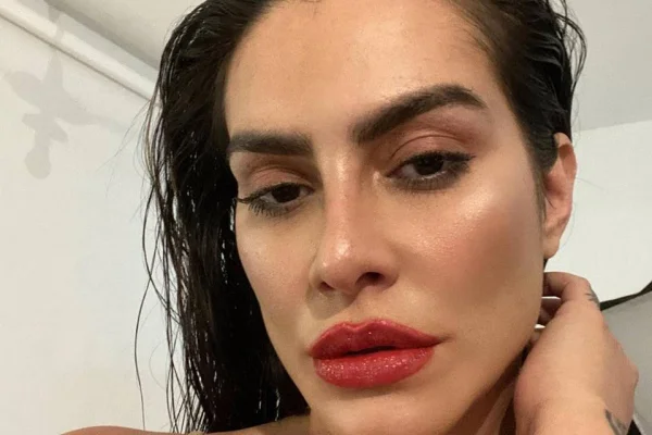 Cleo Pires desabafa sobre sexualidade: “Sociedade machista” - destaque galeria Cleo Pires desabafa sobre sexualidade: “Sociedade machista” - destaque galeria