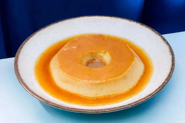 Pudim no pote fácil é opção gostosa para fazer o doce em porções