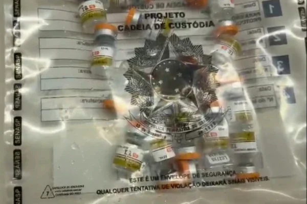 Foto de substâncias utilizadas em canetas emagracedoras