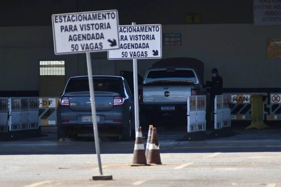 Postos de vistoria do Detran-DF funcionarão aos sábados Postos de vistoria do Detran-DF funcionarão aos sábados