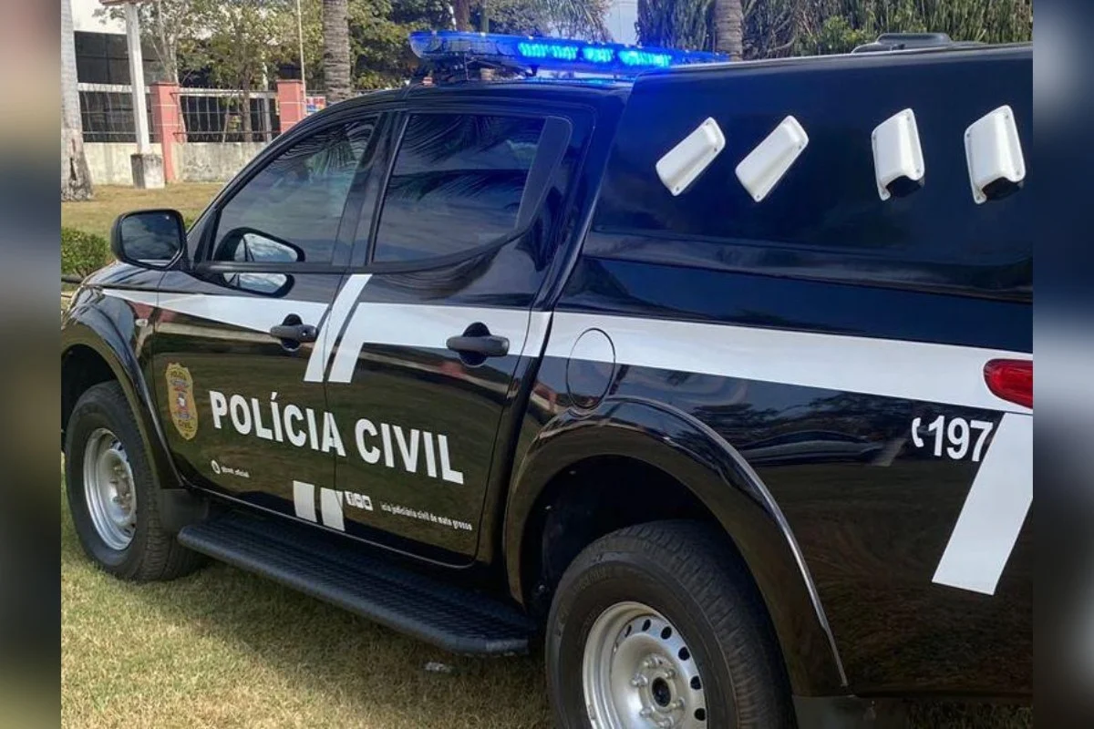 A vítima, de 55 anos, foi encontrada amarrada A vítima, de 55 anos, foi encontrada amarrada