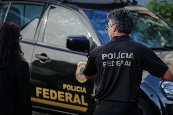 Polícia prende trio suspeito de aplicar golpe na Caixa com “armadilha”