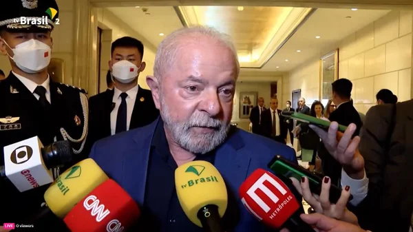 Lula dá entrevista na China
