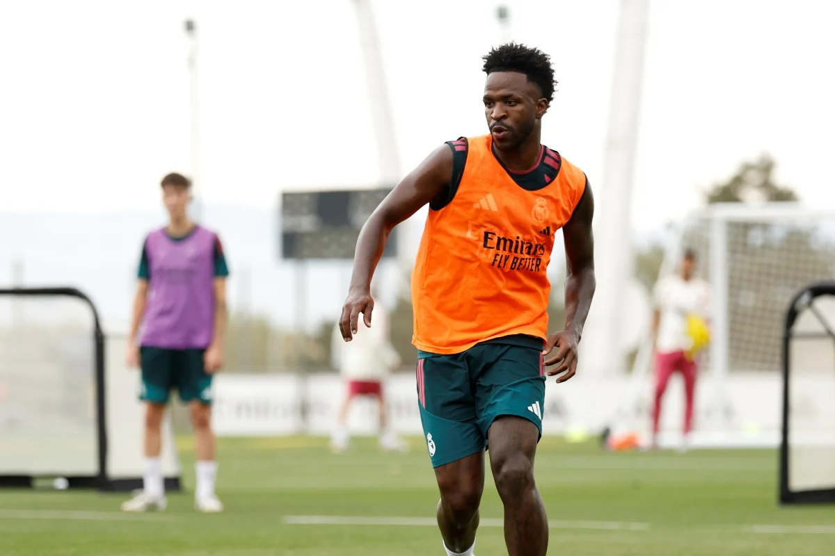 Real Madrid aumenta proposta por Vini Jr e pressiona por resposta rápida