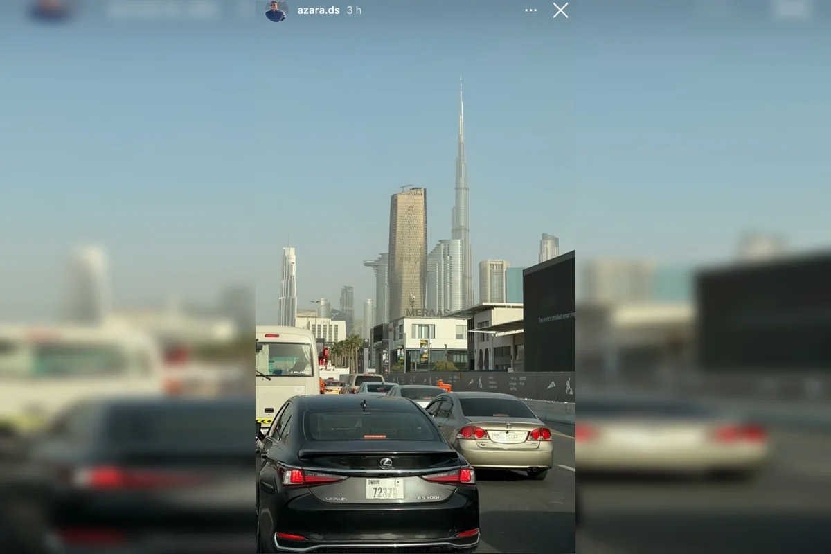 O empresário postou fotos em viagem a Dubai O empresário postou fotos em viagem a Dubai