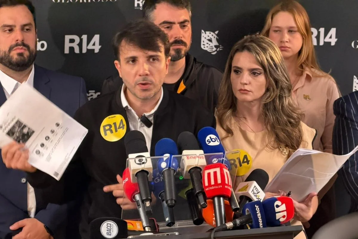 Renan Santos concede entrevista coletiva em São Paulo Renan Santos concede entrevista coletiva em São Paulo