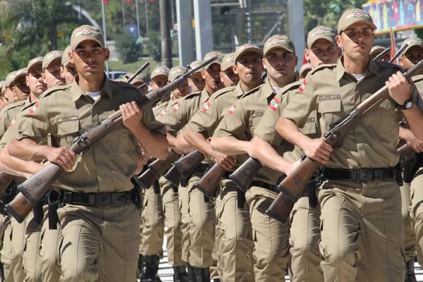 Sai edital com 1 mil vagas para concurso da PM de Santa Catarina