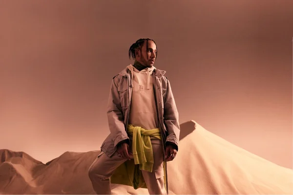 Veja peças da nova coleção de Lewis Hamilton com Tommy Hilfiger