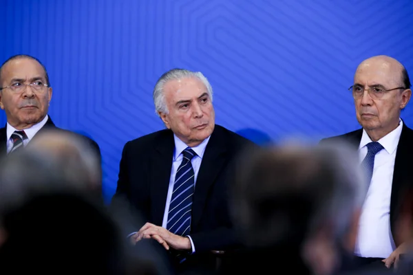 Temer sanciona Lei de Diretrizes Orçamentárias de 2018 com 46 vetos