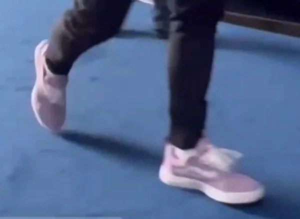 vídeo senador cleitinho tenis rosa
