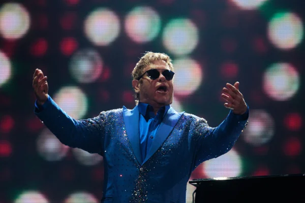 Rod Stewart e Elton John fazem show empolgante no Rock In Rio